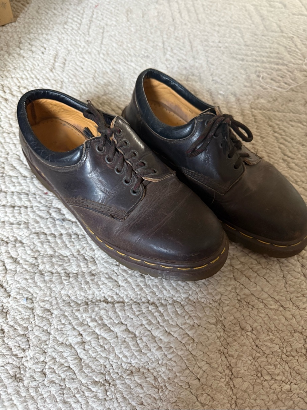 Dr. Martens Men's Brown Leather 5-Eye Derby Oxfords